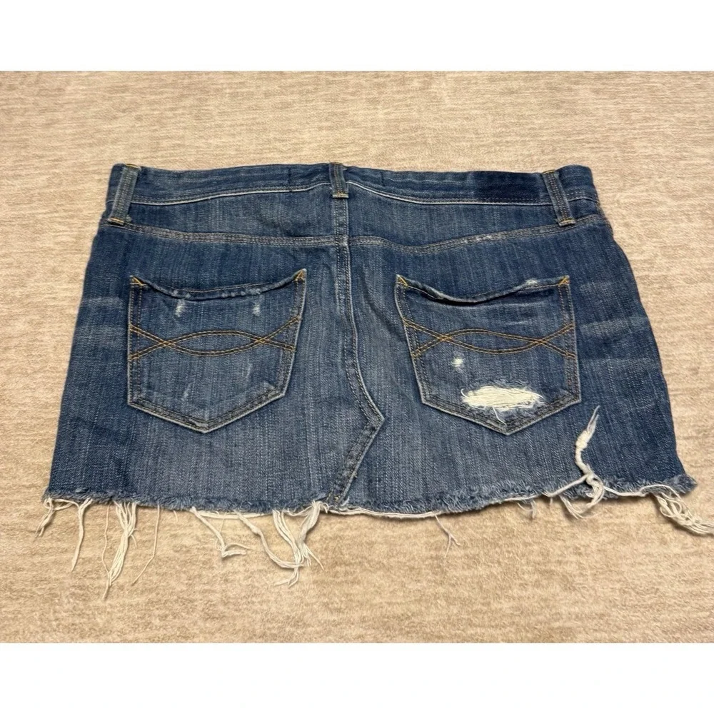 Abercrombie & Fitch Denim Mini Skirt Distressed Raw Hem Blue Size 6 W28 Y2K